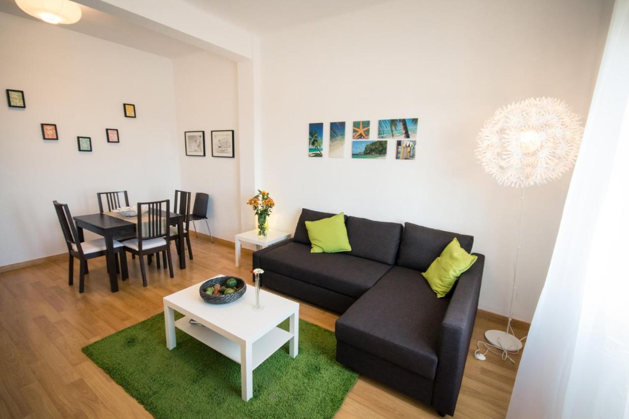 Holidays2Malaga Heredia 3 Bedroom Opposite Malaga Port Εξωτερικό φωτογραφία