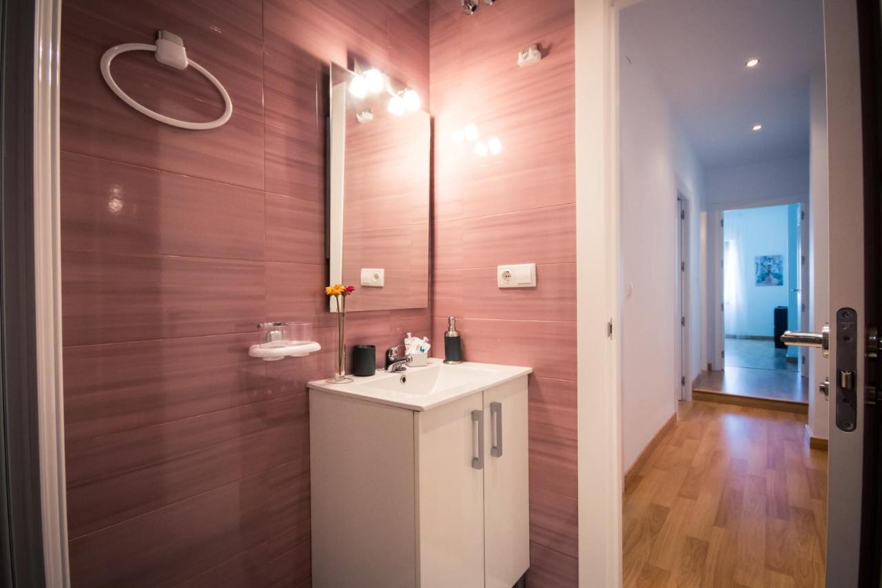 Holidays2Malaga Heredia 3 Bedroom Opposite Malaga Port Εξωτερικό φωτογραφία