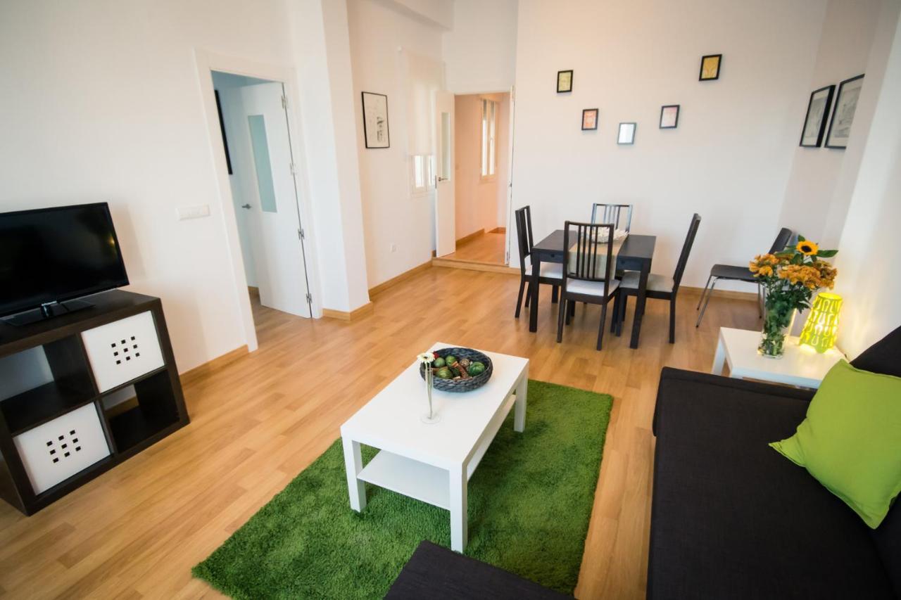 Holidays2Malaga Heredia 3 Bedroom Opposite Malaga Port Εξωτερικό φωτογραφία