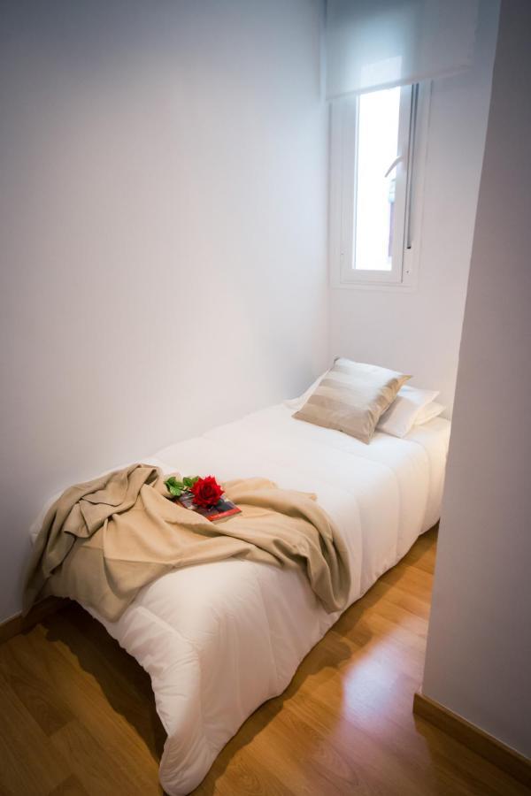Holidays2Malaga Heredia 3 Bedroom Opposite Malaga Port Εξωτερικό φωτογραφία